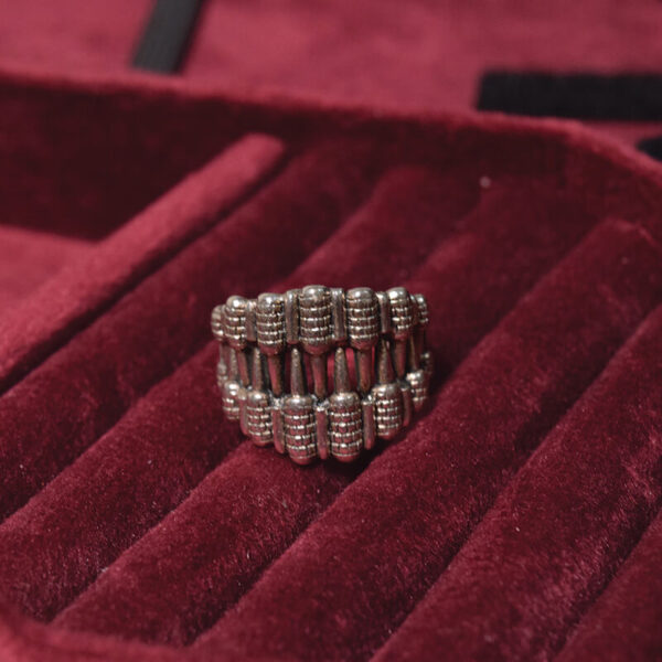 Steel Jaw Ring